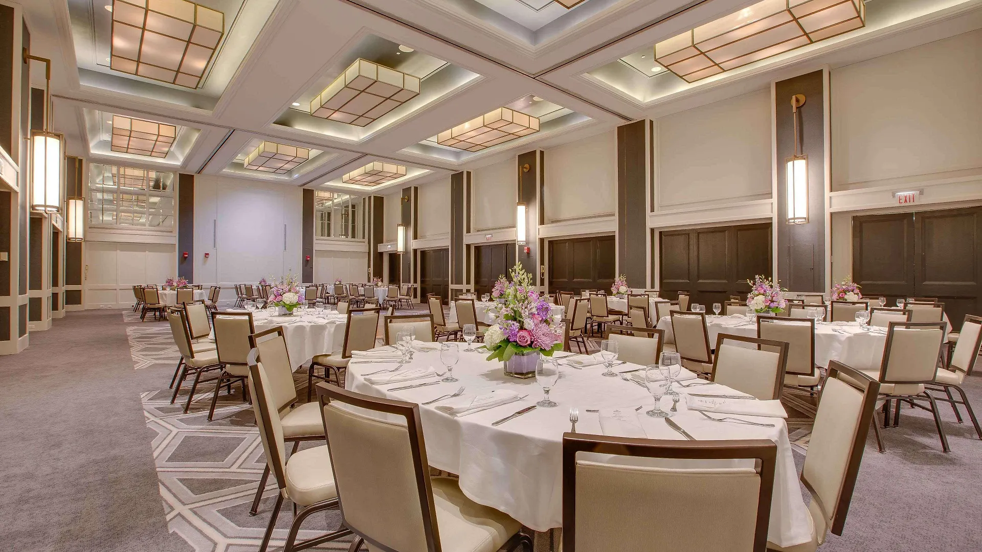 Hilton Newark Airport Hotel Elizabeth 3*,  United States