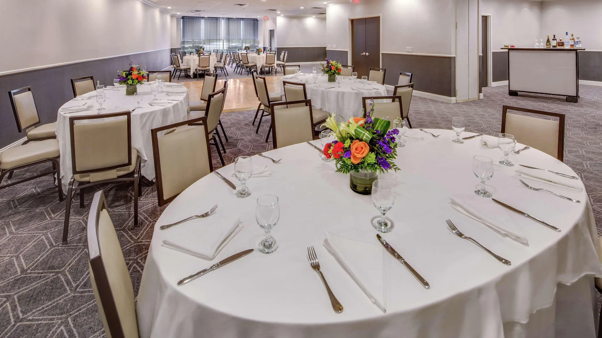 ***  Hilton Newark Airport Hotel Elizabeth United States