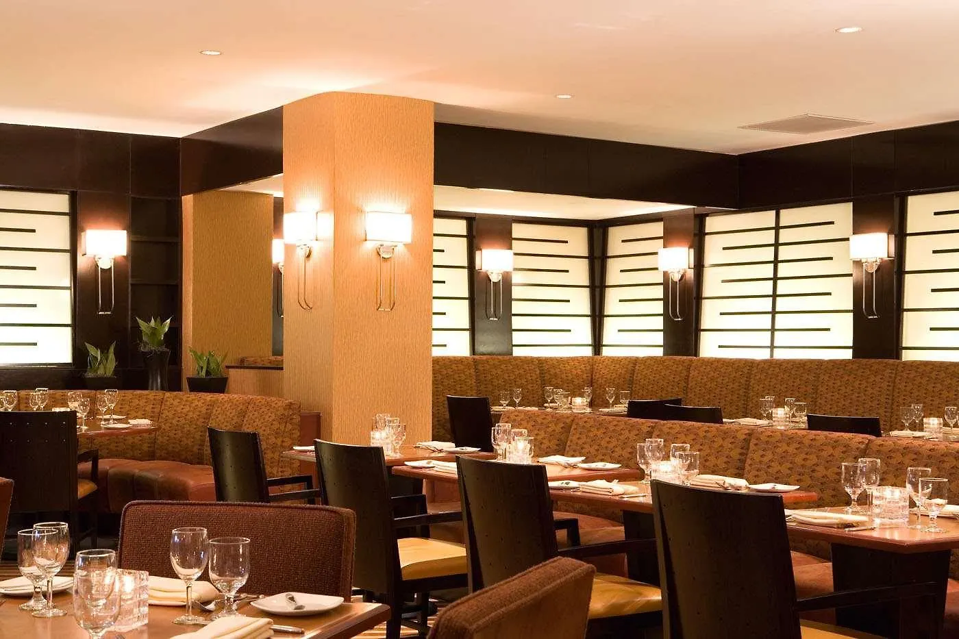 Hilton Newark Airport Hotel Elizabeth 3*,