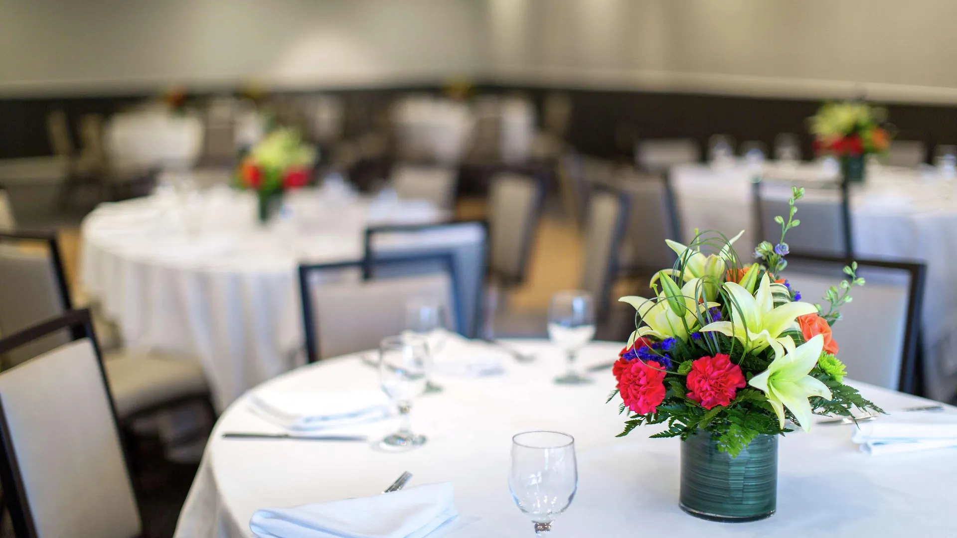 Hilton Newark Airport Hotel Elizabeth 3*,  United States